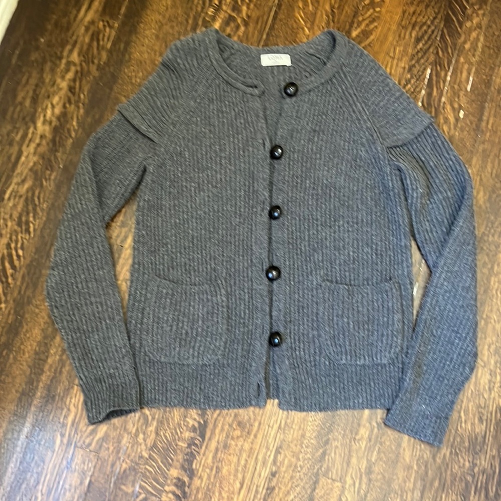 Loma cardigan in mix of wool and cashmere gray color size small